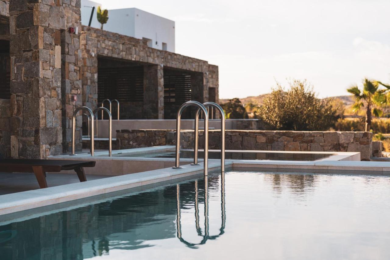 Kouros Blanc Resort & Suites Pounda Екстер'єр фото